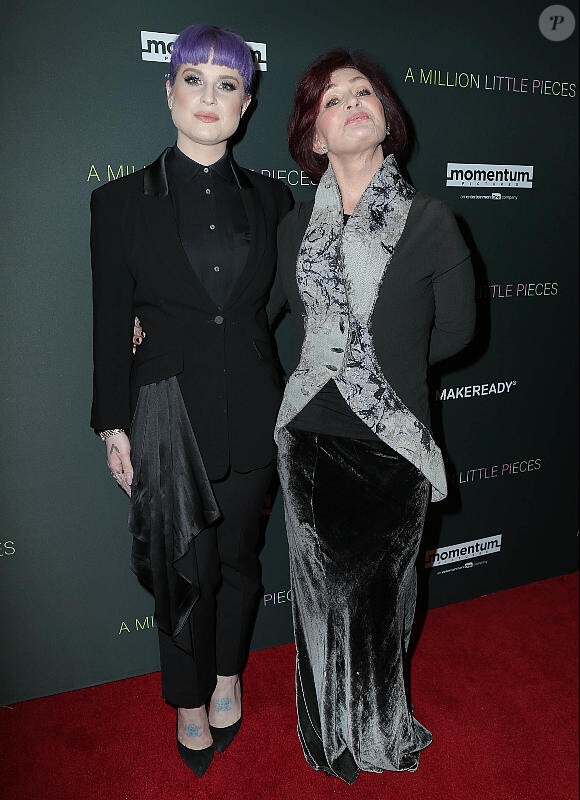 Kelly Osbourne et sa mère Sharon Osbourne à la première du film "A Million Little Pieces" à Los Angeles, le 4 décembre 2019.
