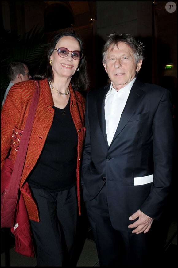 Claudine Auger et Roman Polanski lors de la remise du prix Scopus 2008 au palais Brongniart à Paris par les associations françaises et suisses des amis de l'université hébraïque le 19 octobre 2008.