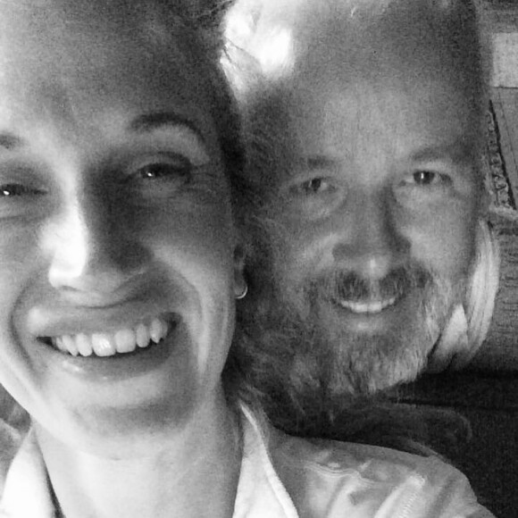 Ari Behn avec sa dernière compagne, Ebba Rysst Heilmann, selfie publié sur Instagram par cette dernière avec un message d'adieu suite au suicide de l'écrivain norvégien le 25 décembre 2019 à 47 ans.