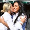 Meghan Markle, duchesse de Sussex et Misha Nonoo au magasin John Lewis sur Oxford Street pour le lancement de la collection capsule Smart Works à Londres le 12 septembre 2019.  The Duchess of Sussex (right) hugs designer Misha Nonoo at the launch the Smart Works capsule collection at John Lewis in Oxford Street, London.12/09/2019 - Londres