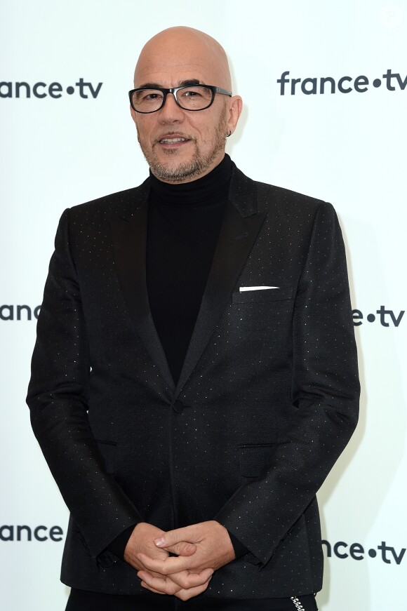 Pascal Obispo, parrain de l'édition 2018 du Téléthon lors de la conférence de presse du Téléthon 2018 dans les locaux de France Télévision à Paris le 8 novembre 2018. © Giancarlo Gorassini / Bestimage