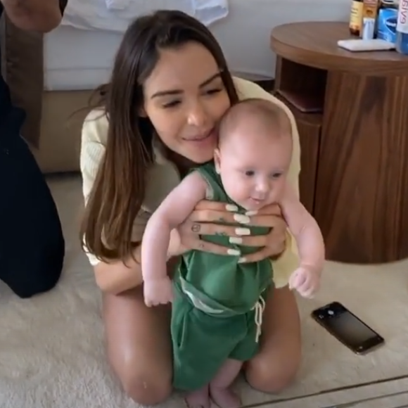 Nabilla et Thomas Vergara avec leur fils Milann - Instagram, 3 janvier 2020