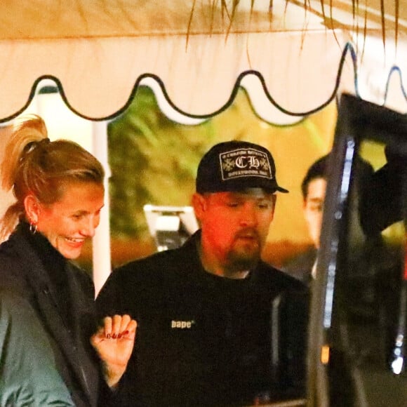 Exclusif - Cameron Diaz et Benji Madden au restaurant The Bungalow à Los Angeles, le 17 décembre 2019