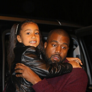 Kanye West, North West - La famille Kardashian West l'hôtel Ritz-Carlton après avoir dîné dans le restaurant Milos à New York, le 21 décembre 2019.