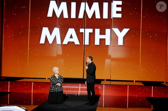 Exclusif - Mimie Mathy et Nikos Aliagas - Surprises - Enregistrement de l'émission "La Chanson secrète 4", qui sera diffusée le 4 janvier 2020 sur TF1, à Paris. Le 17 décembre 2019 © Gaffiot-Perusseau / Bestimage