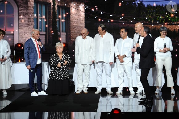 Exclusif - Mimie Mathy, Michel Fugain, sa famille et ses amis - Surprises - Enregistrement de l'émission "La Chanson secrète 4", qui sera diffusée le 4 janvier 2020 sur TF1, à Paris. Le 17 décembre 2019 © Gaffiot-Perusseau / Bestimage