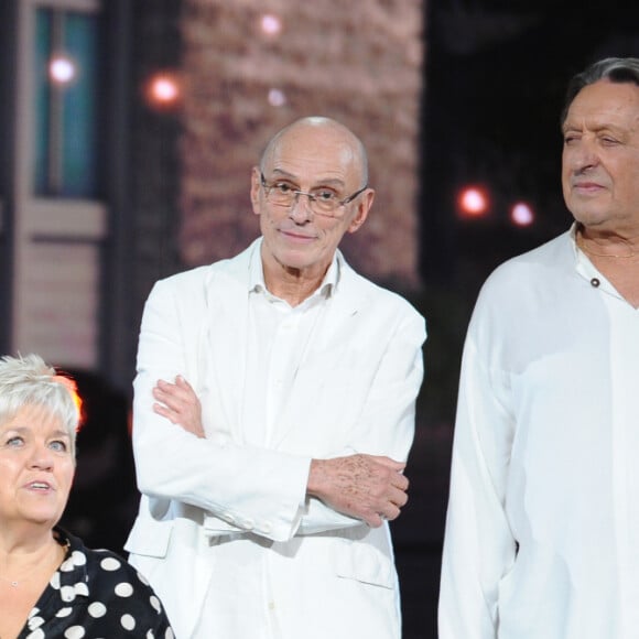 Exclusif - Mimie Mathy, Michel Fugain, sa famille et ses amis - Surprises - Enregistrement de l'émission "La Chanson secrète 4", qui sera diffusée le 4 janvier 2020 sur TF1, à Paris. Le 17 décembre 2019 © Gaffiot-Perusseau / Bestimage