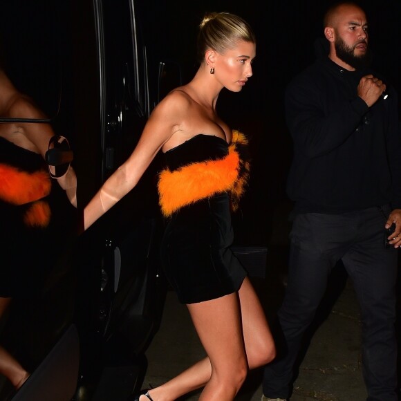 Exclusif - Hailey Bieber à la soirée Saint Laurent Pre-Golden Globes Party organisée par Anthony Vaccarello et Rami Malek à Los Angeles, Californie, Etats-Unis, le 4 janvier 2020.