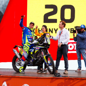20 Aubert Johnny (fra), Sherco TVS, Sherco TVS Rally Factory, Moto, Bike, Motul, action lors de la cérémonie de départ du Dakar 2020 à Djeddah, Arabie Saoudite, le 4 janvier 2020. © François Flamand/Panoramic/Bestimage
