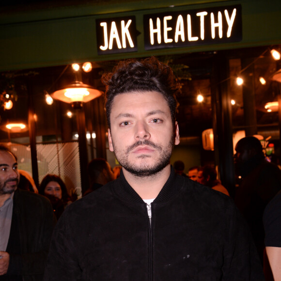 Kev Adams - Inauguration du nouveau restaurant de fast food healthy de K. Adams, le "Jak Healthy" au 24 rue de Rivoli dans le 4e arrondissement à Paris, le 15 octobre 2019.