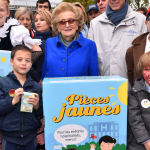 Bernadette Chirac, Conseillère générale de la Corrèze, ex-Première dame et épouse de l'ancien président Jacques Chirac, participe à l'opération des Pièces Jaunes à Nice le 6 février 2016. © Bruno Bebert/Bestimage