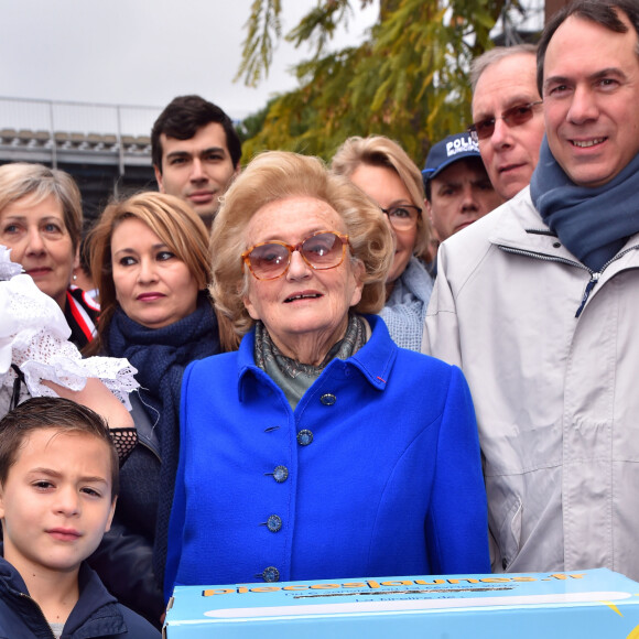 Bernadette Chirac, Conseillère générale de la Corrèze, ex-Première dame et épouse de l'ancien président Jacques Chirac, participe à l'opération des Pièces Jaunes à Nice le 6 février 2016. © Bruno Bebert/Bestimage