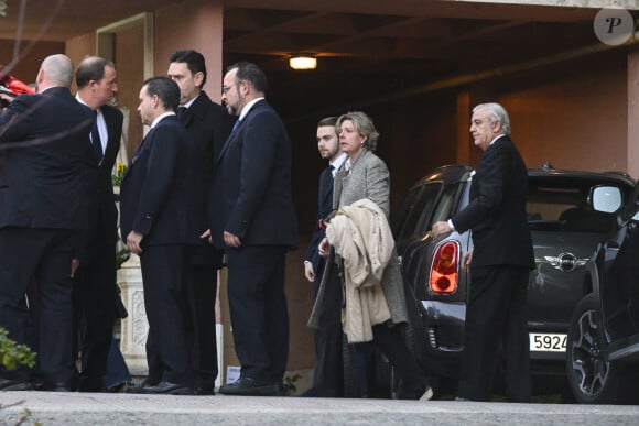 Simoneta Gomez Acebo - La famille royale d'Espagne et les proches se recueillent après le décès de l'Infante Maria del Pilar de Bourbon à Madrid, le 8 janvier 2020.