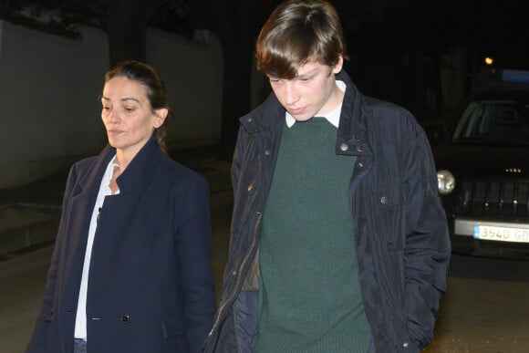 Laura Ponte et son fils Luis Gomez Acebo Ponte - La famille royale d'Espagne et les proches se recueillent après le décès de l'Infante Maria del Pilar de Bourbon à Madrid, le 8 janvier 2020.