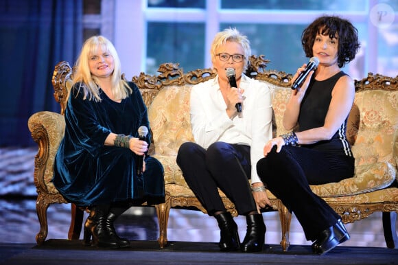 Exclusif -  Isabelle Nanty, Muriel Robin et Isabelle Mergault - Surprises - Enregistrement de l'émission "La Chanson secrète 5", qui sera diffusée le 11 janvier 2020 sur TF1, à Paris. Le 17 décembre 2019 © Gaffiot-Perusseau / Bestimage