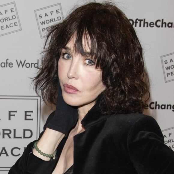 Exclusif - Isabelle Adjani - Lancement du site de la marque "Safe World Peace" à la Société d'Encouragement pour l'Industrie Nationale à Paris, le 22 octobre 2018 © Pierre Perusseau/Bestimage