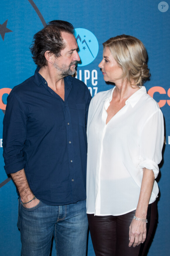 Stéphane De Groodt et Michèle Laroque lors de la 23ème édition du festival international du film de comédie l'Alpe d'Huez, Isère, France, le 15 janvier 2020. © Cyril Moreau/Bestimage