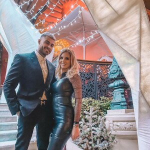 Jessica Thivenin et Thibault Kuro classes pour les fêtes de fin d'année, le 1er janvier 2020