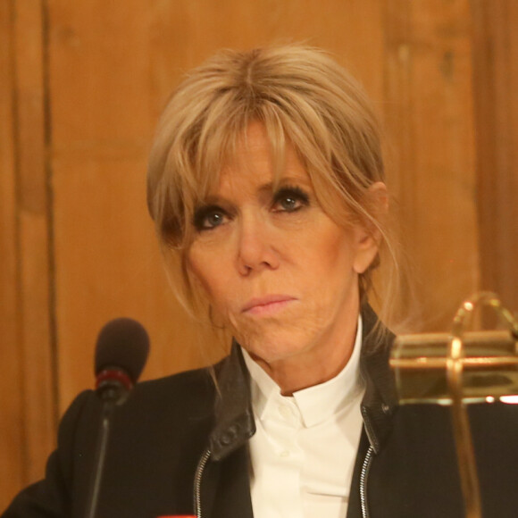 Brigitte Macron (Trogneux) - Remise du prix 2017 "Institut de France / Fondation Stéphane Bern pour l'histoire et le patrimoine" à l'Institut de France à Paris, France, le 11 janvier 2018. © CVS/Bestimage