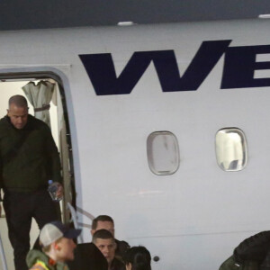 Premières photos du prince Harry à son arrivée à l'aéroport de Victoria à Sidney au Canada pour rejoindre sa femme M. Markle, la duchesse de Sussex, le 20 janvier 2020