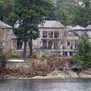 Exclusif - Le manoir de 14 millions de dollars au bord de l'eau à North Saanich sur l'île Victoria au Canada où le prince Harry, sa femme Meghan Markle et leur bébé Archie passent les vacances de Noël et du nouvel an.