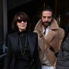 Monica Bellucci et John Nollet quittent le Grand Palais à l'issue du défilé Alexandre Vauthier. Paris, le 21 janvier 2020.