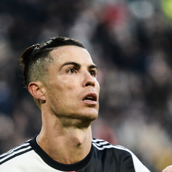 Cristiano Ronaldo lors du match du championnat d'Italie de football Serie A, opposant la Juventus de Turin au Cagliari Calcio Calcio au stade Allianz à Turin, Italie, le 6 janvier 2020. La Juventus a gagné 4-0.