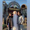 Rachel Legrain-Trapani a partagé les coulisses de sa virée en famille au Parc Astérix. Instagram, le 30 décembre 2019.