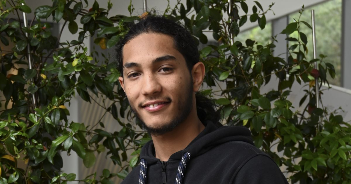 Dylan Robert - Célébrités dans le village des internationaux de France ...