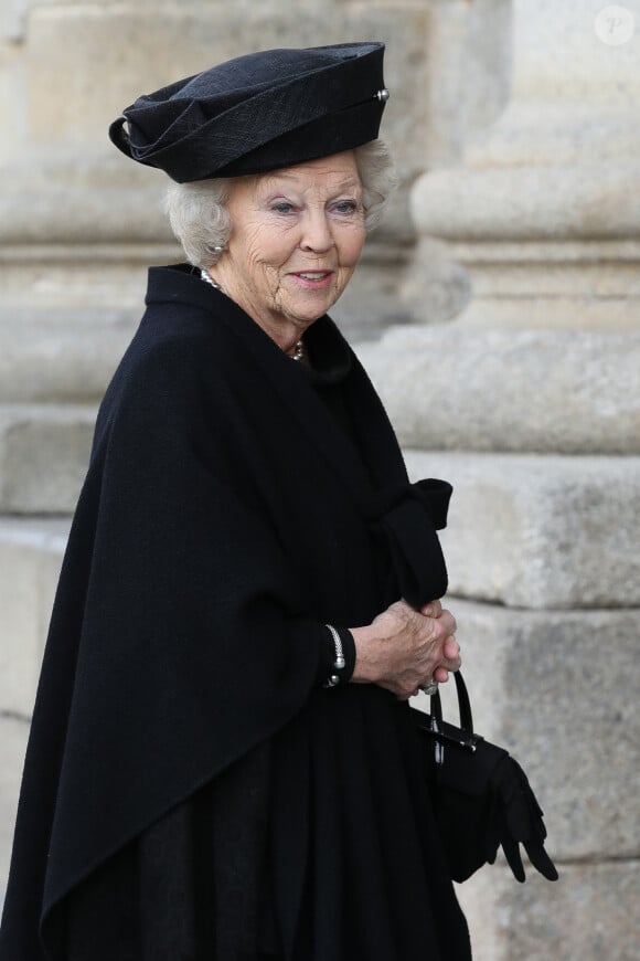 La princesse Beatrix des Pays-Bas lors de la messe en hommage à l'infante Pilar de Bourbon à Madrid, le 29 janvier 2020. La soeur de l'ancien roi d'Espagne est décédée le 8 janvier 2020.