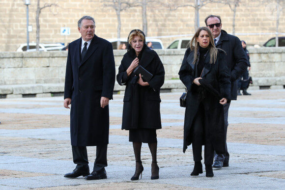 La baronne Thyssen Carmen Cervera et Jose Maria Michavilla arrivent pour la messe en hommage à l'infante Pilar de Bourbon à Madrid, le 29 janvier 2020. La soeur de l'ancien roi d'Espagne est décédée le 8 janvier 2020.