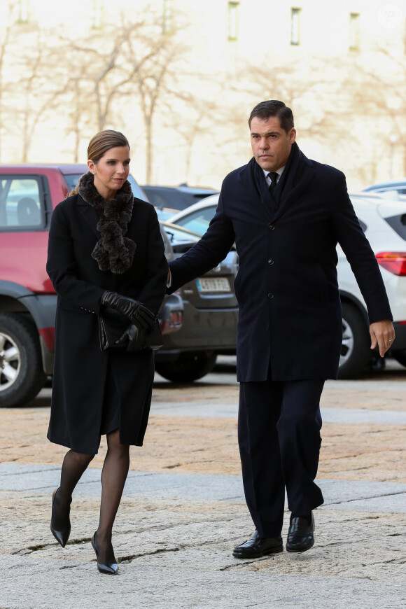 Le prince Louis de Bourbon et la princesse Margarita lors de la messe en hommage à l'infante Pilar de Bourbon à Madrid, le 29 janvier 2020. La soeur de l'ancien roi d'Espagne est décédée le 8 janvier 2020.