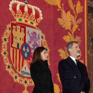 La reine Letizia et le roi Felipe VI d'Espagne lors de la messe en hommage à l'infante Pilar de Bourbon dans la basilique du monastère de l'Escurial à Madrid, le 29 janvier 2020. La soeur de l'ancien roi d'Espagne est décédée le 8 janvier 2020.