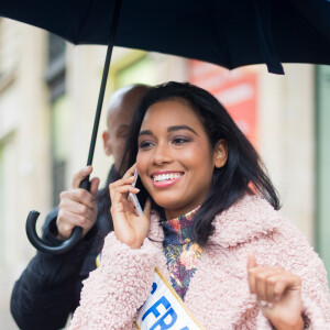 Exclusif - Clémence Botino (Miss France 2020) quitte le siège du groupe Figaro à Paris le 16 décembre 2019. Née à Baie-Mahault en Guadeloupe, la jeune brune, qui mesure 1m75 est en première année de master d'histoire des arts à la Sorbonne.