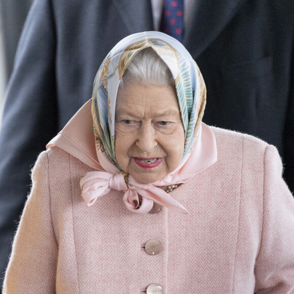 La reine Elisabeth II d'Angleterre arrive à la gare de King's Lynn pour aller passer les fêtes à Sandringham le 20 décembre 2019. 20/12/2019 - King's Lynn