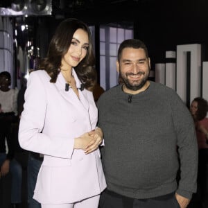 Exclusif - Nabilla Benattia-Vergara et Mouloud Achour - Enregistrement de l'émission "Clique" présentée par M. Achour sur Canal Plus à Issy-les-Moulineaux le 31 janvier 2020. © Jack Tribeca/Bestimage