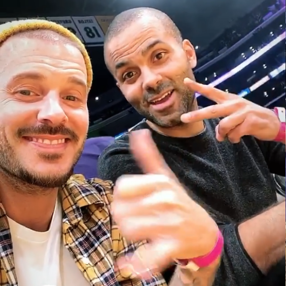 M. Pokora et Tony Parker réunis pour un match de basket au Staples Center de Los Angeles, le 4 février 2020.