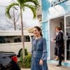 La princesse Mary de Danemark s'est rendue au Coffee Shop Peacumber, qui abrite une clinique de santé mobile, à Yogyakarta, à l'occasion de son voyage en Indonésie. Le 3 décembre 2019