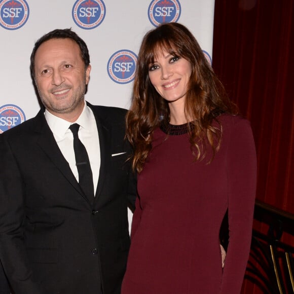 Exclusif - Arthur (Jacques Essebag) et sa compagne Mareva Galanter - Dîner de gala et vente aux enchère pour l'association "Sauveteurs sans frontières" ("Qui sauve une vie sauve l'humanité") à l'hôtel du collectionneur à Paris, France, le 13 février 2018.© Rachid Bellak/Bestimage