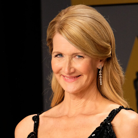 Laura Dern, lauréate de la meilleure actrice dans un second rôle pour "Marriage Story" au photocall de la Press Room de la 92ème cérémonie des Oscars 2019 au Hollywood and Highland à Los Angeles, Californie, Etats-Unis, le 9 février 2020.