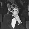 Pierre Bergé et Yves Saint Laurent lors de la première de  "Hôtel du Lac" à Paris en 1976.