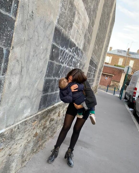 Izïa Higelin et son fils, sur Instagram. Le 8 septembre 2019.