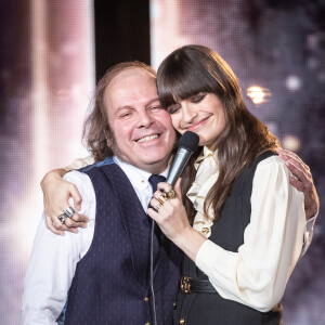 Clara Luciani (Artiste féminine de l'année), Philippe Katerine (Artiste masculin de l'année) - 35ème cérémonie des Victoires de la musique à la Seine musicale de Boulogne-Billancourt, le 14 février 2020. © Cyril Moreau/Bestimage