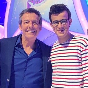 Jean-Luc Reichmann avec Paul et sa famille, dans "Les 12 Coups de midi", le 22 mai 2019