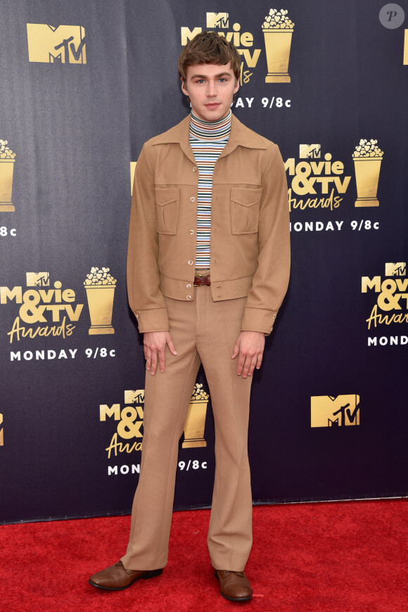 Miles Heizer le 16 juin 2018 à Santa Monica, en Californie.