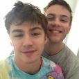 Connor Jessup et Miles Heizer sont en couple. Tendre déclaration et selfie de l'acteur de "Locke &amp; Key's" sur Instagram, le 15 février 2020.