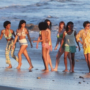 Exclusif - Harry Styles lors du tournage d'un clip sur la plage à Malibu le 29 janvier 2020.