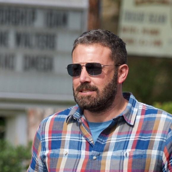 Jennifer Garner et son ex Ben Affleck se retrouvent avec leurs enfants Violet, Seraphina et Samuel après la messe dominicale à Pacific Palisades, le 4 novembre 2018
