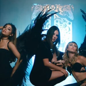 Ariana Grande, Miley Cyrus et Lana del Rey combattent le crime dans le clip de la chanson "Don't call me angel". Los Angeles. Le 13 septembre 2019.