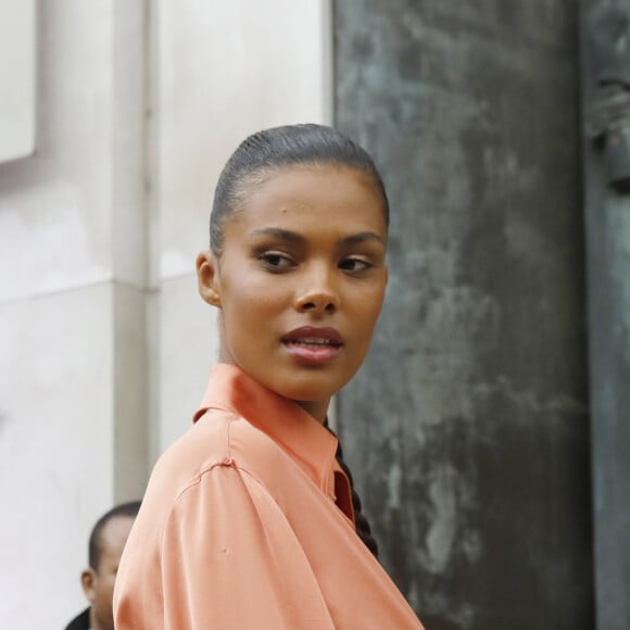 Tina Kunakey arrive au Palais de Tokyo pour assister au défilé de mode Mugler, collection prêt-à-porter automne-hiver 2020/2021. Paris, le 26 février 2020 © Veeren Ramsamy-Christophe Clovis / Bestimage